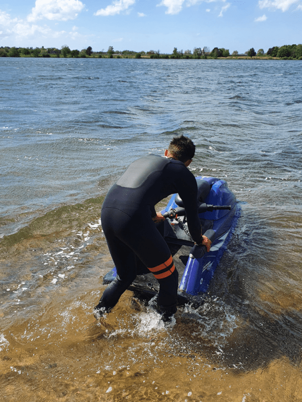 Jet à bras au lac terre d'auge
