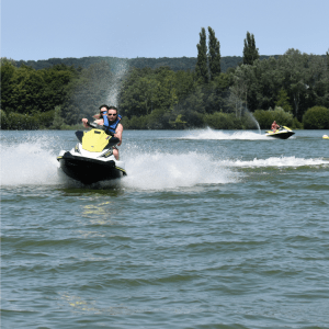 Scooter des mers à Pont-L’Évêque